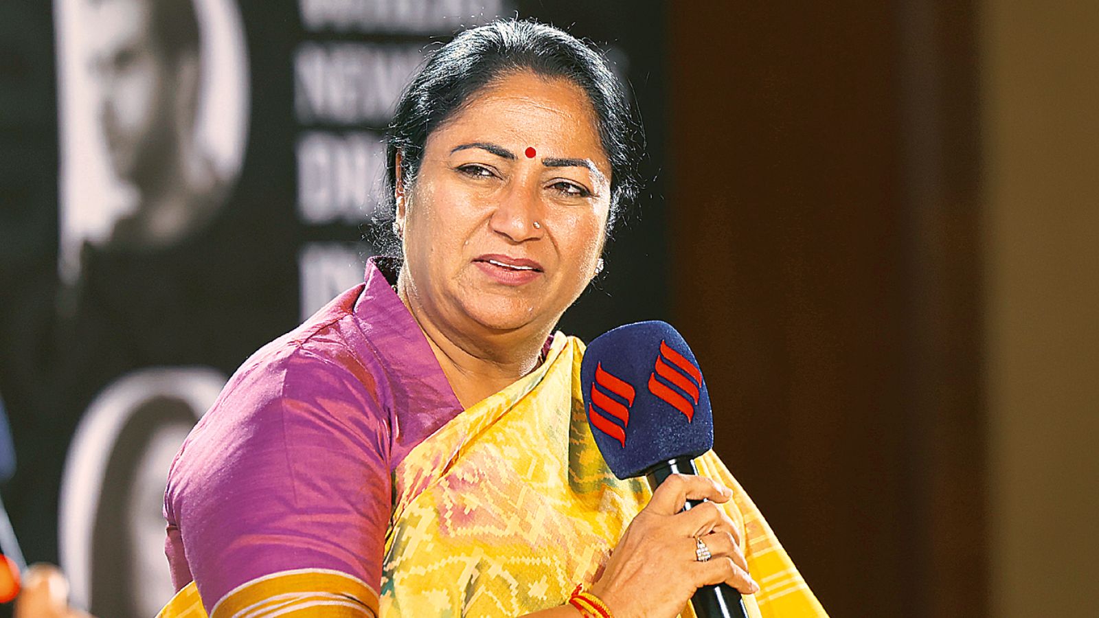 AAP divided Delhi into two vertical ... ignored those who pay taxes: CM Rekha Gupta in Express Eda | Bharat News