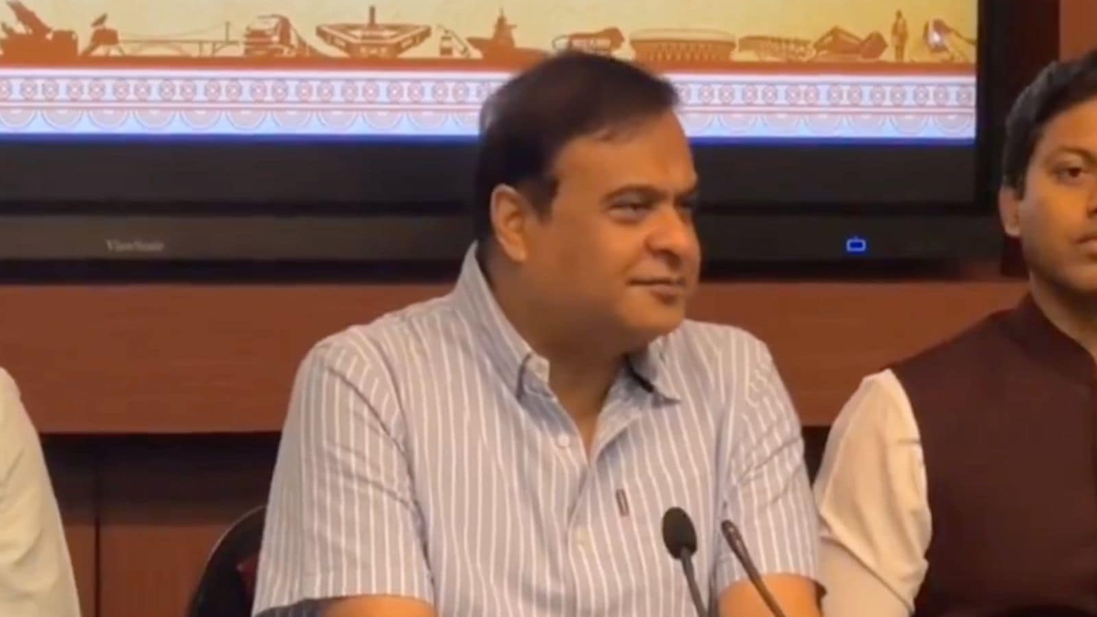 Beef is being made 'weapons' against Hindus; Assamese people should take a 'non-surrendered stand': CM Sarma | Bharat News