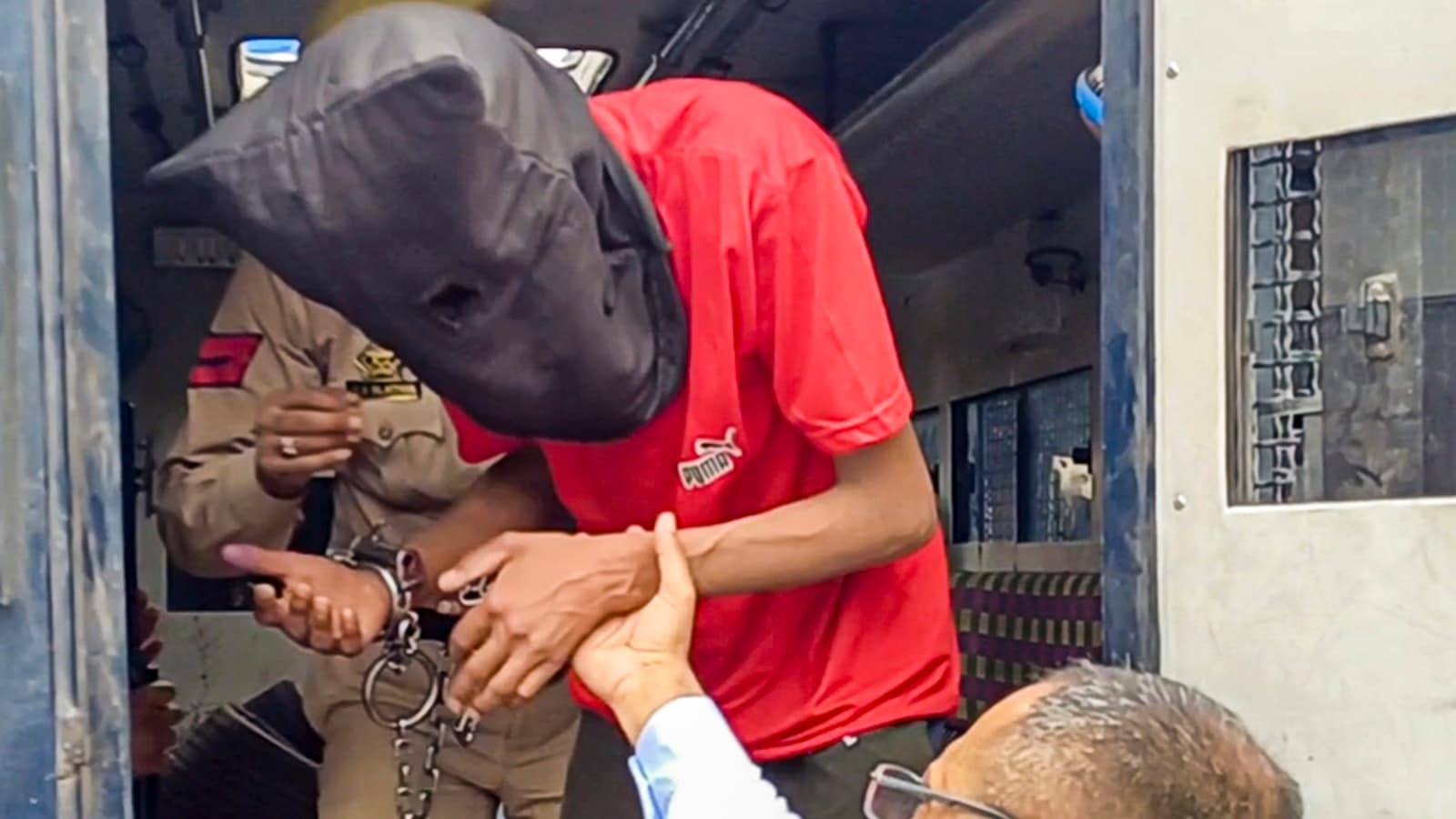 Men organized for ‘Sheltering Pahalgam attackers’ sent to 5-day NIA detained. Bharat News