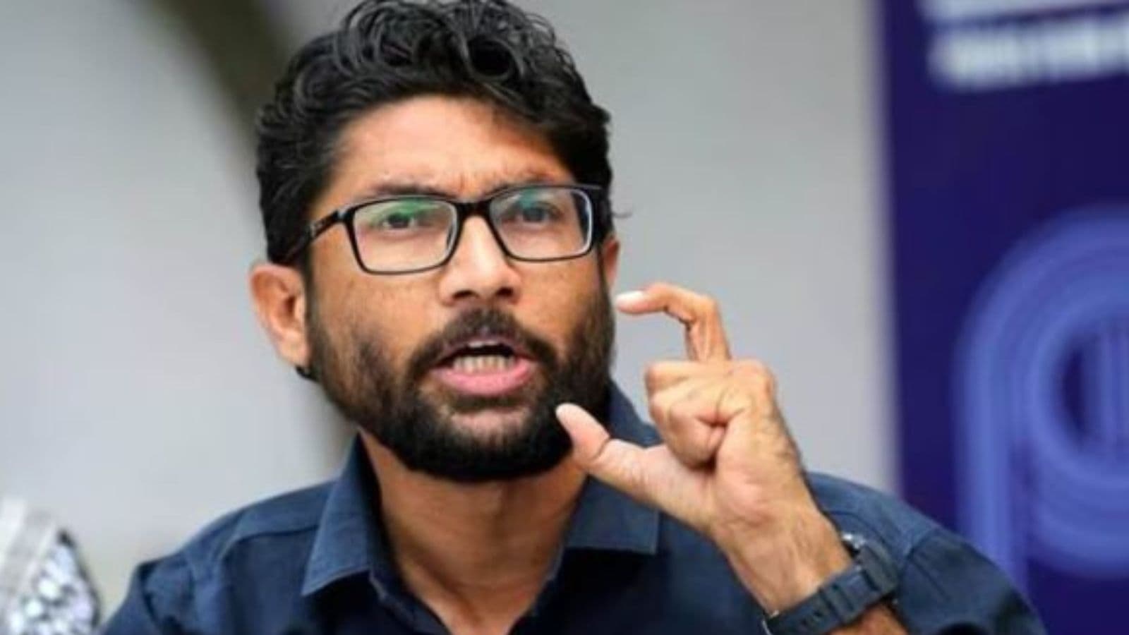 Mevani attacked BJP on atrocities on Dalits, weak section in Gujarat. Bharat News
