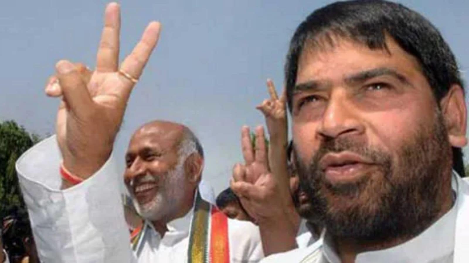 Pre-MP demands public apology, defamation suit against the author for 'harmful claims' in the book, India News