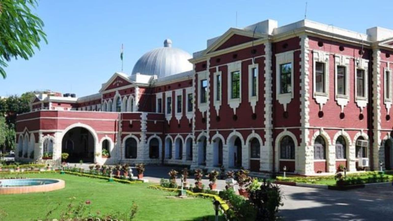 Senior citizen sent to judicial custody when there was bail criteria, Jharkhand HC ordered training for magistrates across the state India News