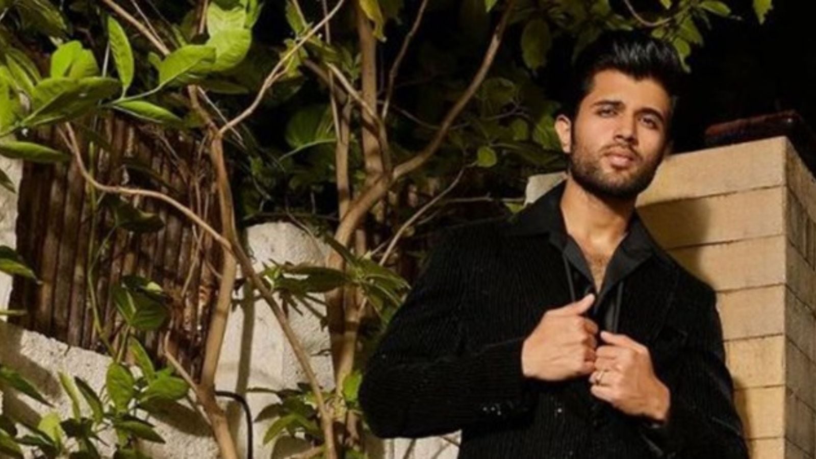 Telugu actor Vijay Devarakonda booked for comment, 'Pakistan is compared to tribals'. Bharat News