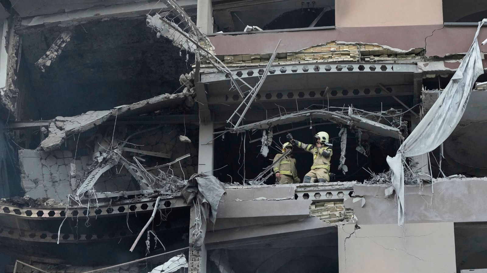 The Kerala pair described the fleeing of Tehran with the local family amidst the Israeli-Iran struggle