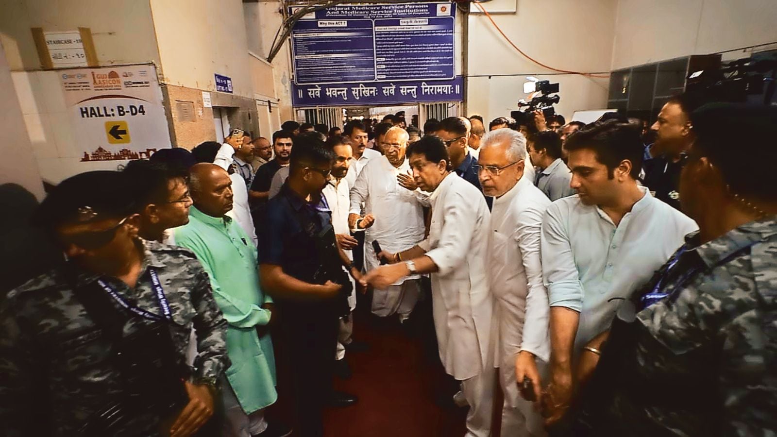 The government should pay compensation, fix accountability: Mallikrajun Kharge on Air India crash. Bharat News