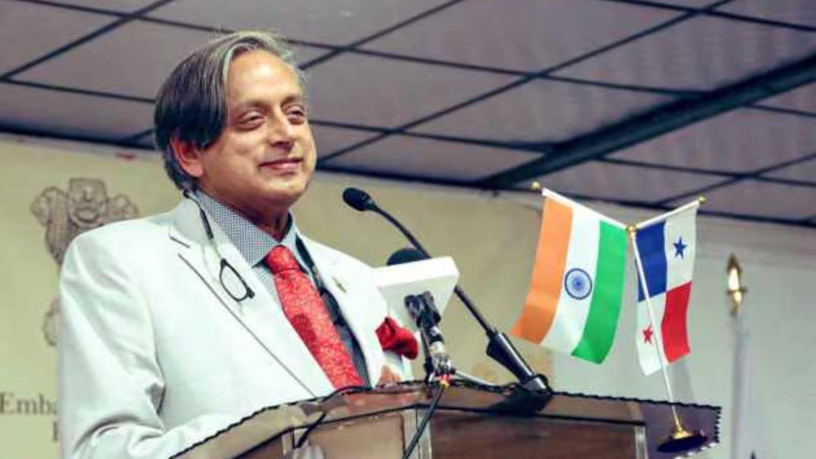 ‘With the support of his friends in China …’: Shashi Tharoor censored Pakistan, Beijing to preserve Beijing for the terrorist group in the United Nations. Bharat News