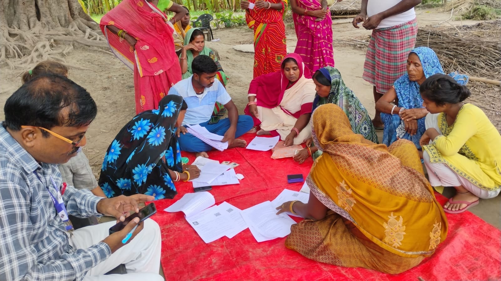 2 booth level officials booked for 'corruption' in Bihar, 'Dissemination wrong information'. Bharat News