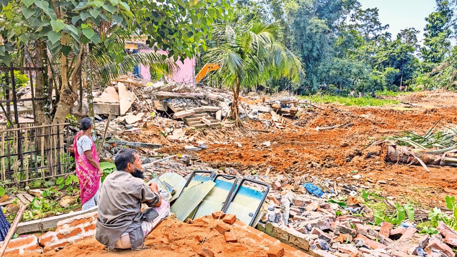 Another eviction drive in Assam, 3,300 families were displaced in the month. Bharat News