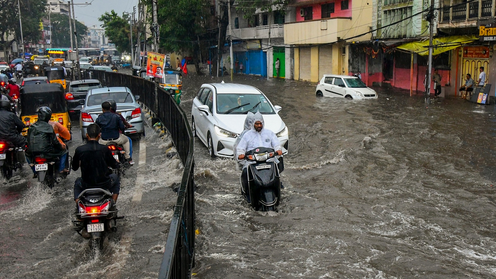 Monsoon above normal but uneven, lack of face of southern India. Bharat News