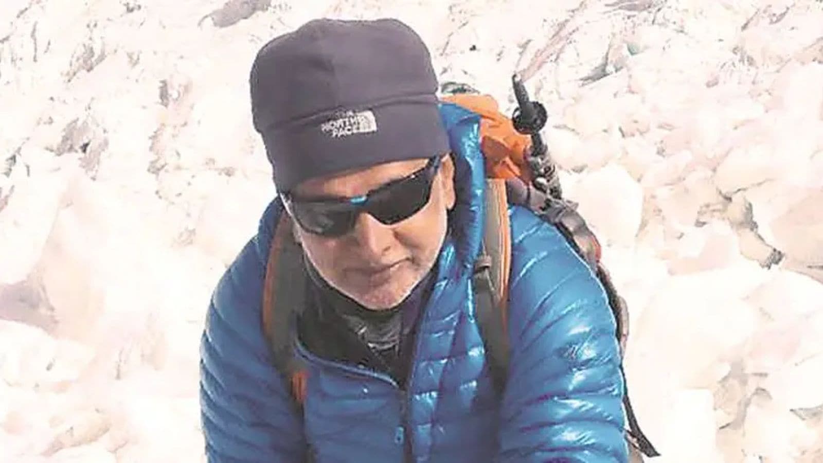 Mountaineer Umesh Zirpe was honored with the Sahyadri Ratna Award. Bharat News