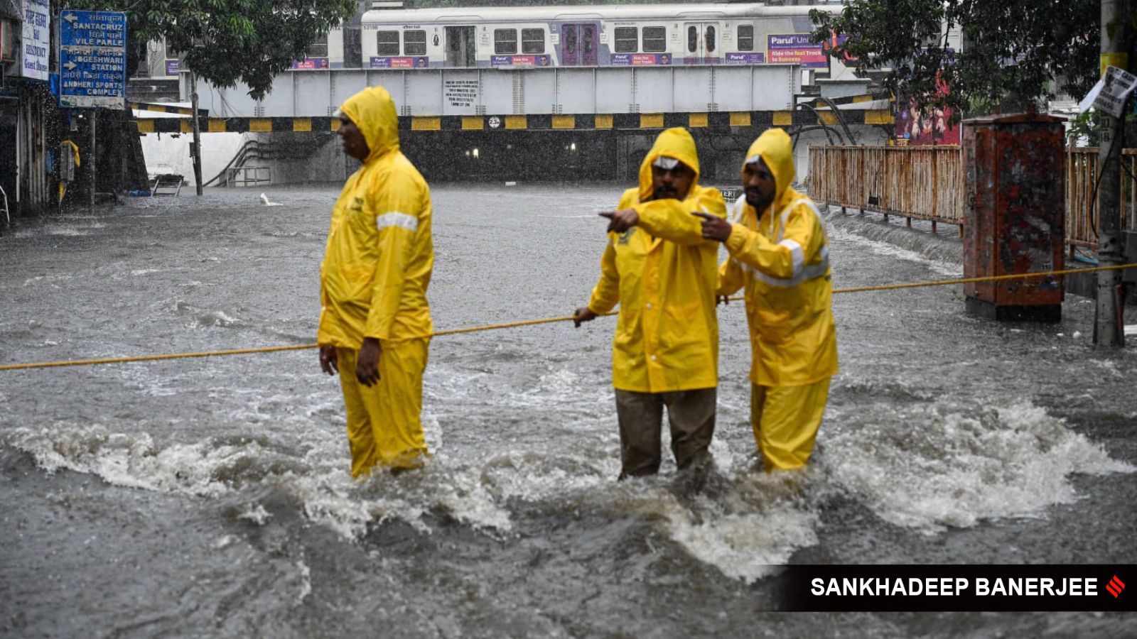 Mumbai Rain Live Updates: IMD 'Orange' seems to be alert because heavy rainfall is likely to continue in the next few hours India News