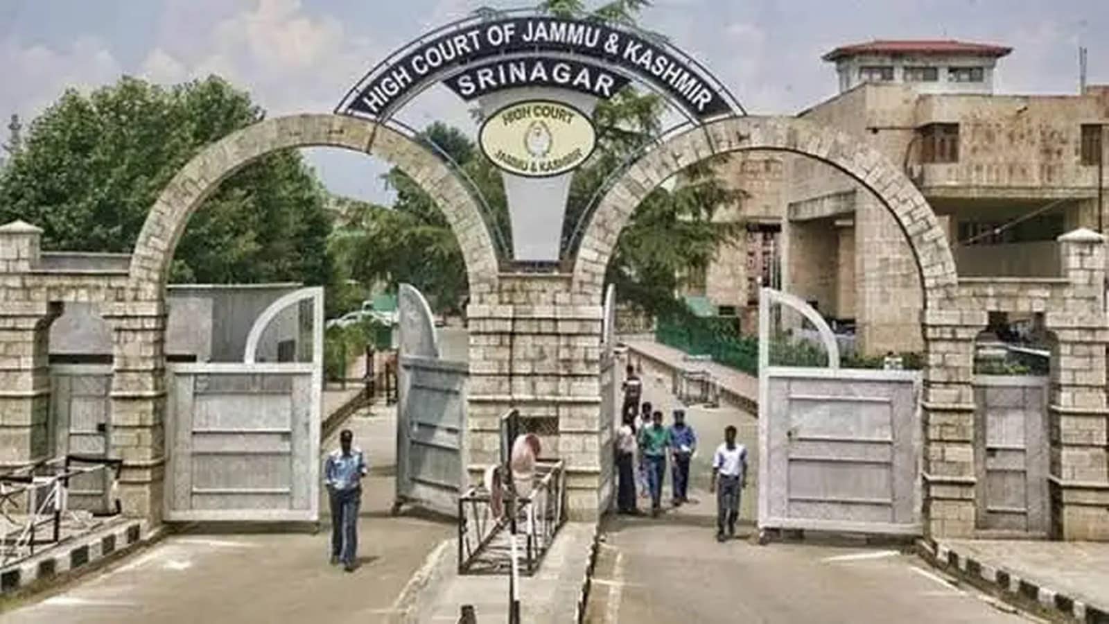 ‘Personal Liberty should be given way for national interest’: Jammu -Kashmir High Court dismisses the captive corpus petition of Doda in India News
