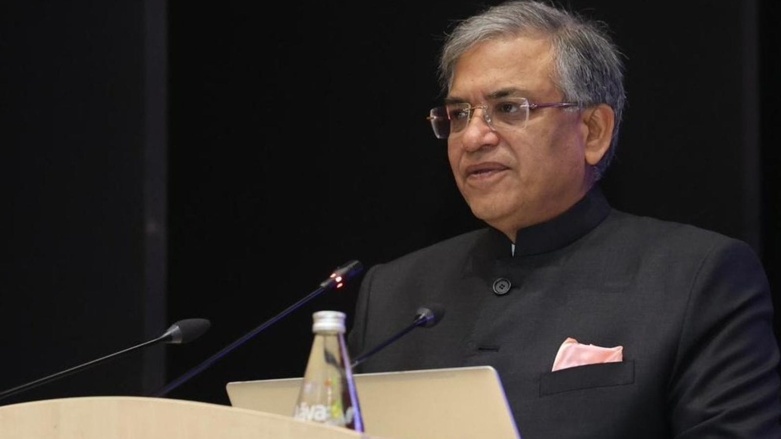 Stop tainted officials, misuse of state machinery during elections, SP delegation tells EC India news