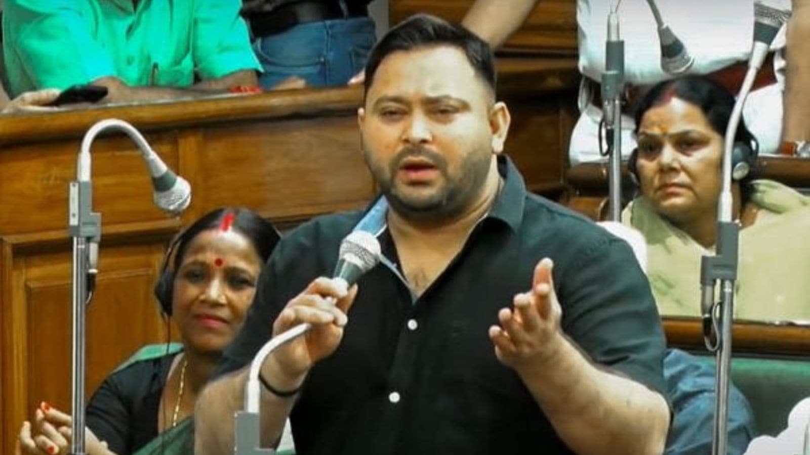 Tejashvi leads the Oppan attack in Bihar assembly: 'Process not against roll revision'. Bharat News
